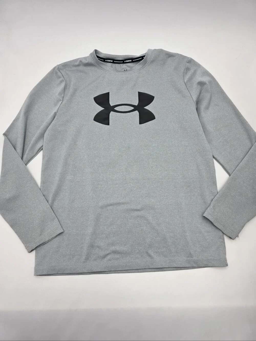 Under Armour boys' rashguard and swim trunks size M